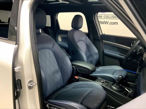 Certified 2024 MINI Cooper Countryman S w/ Signature Upholstery Package AWD/4WD image 8