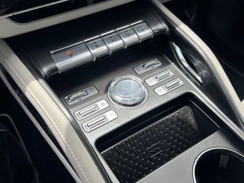New 2026 Lincoln Nautilus Premier AWD/4WD image 27