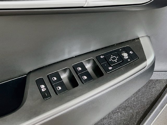 Used 2023 Kia EV6 Wind w/ Wind Technology Package AWD/4WD image 9