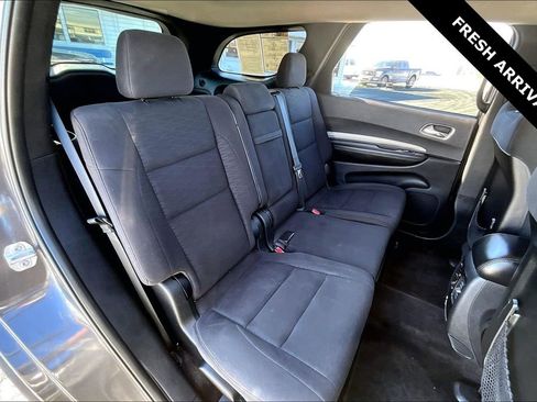 Used 2018 Dodge Durango SXT image 24