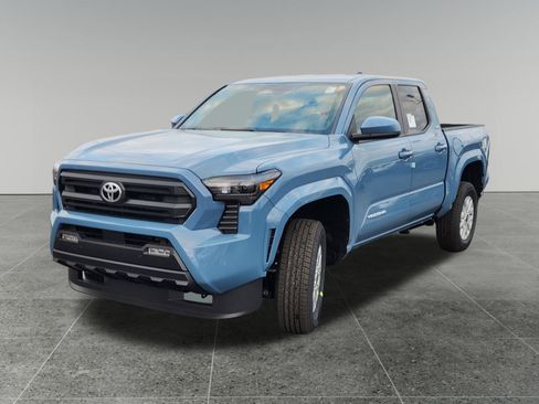 New 2026 Toyota Tacoma SR5 image 3