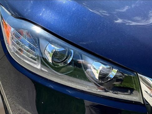 Used 2020 Kia Sorento S FWD image 29