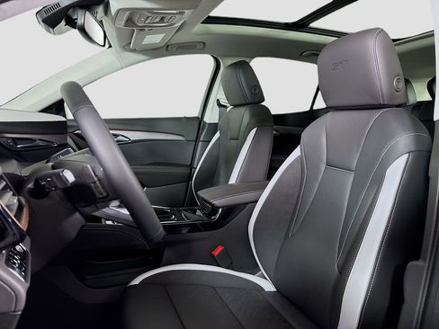 New 2026 Buick Envision Sport Touring image 21