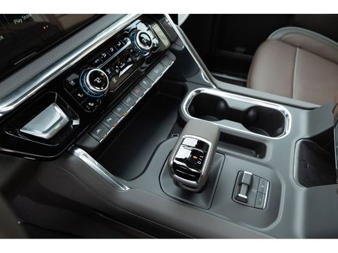 New 2026 GMC Sierra 1500 Denali w/ Denali Reserve Package AWD/4WD image 25