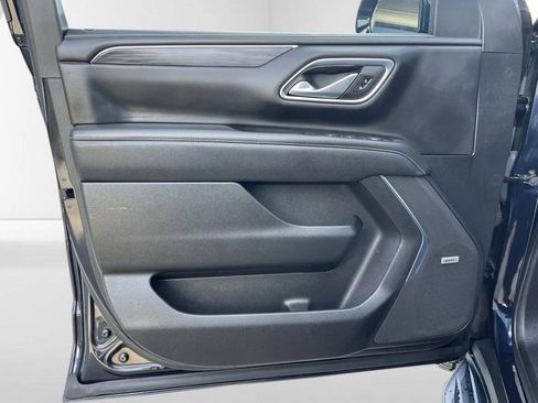 Used 2021 GMC Yukon XL SLT image 14