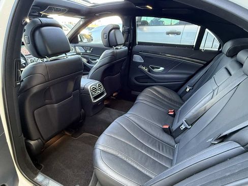 Used 2019 Mercedes-Benz S 450 Sedan image 5