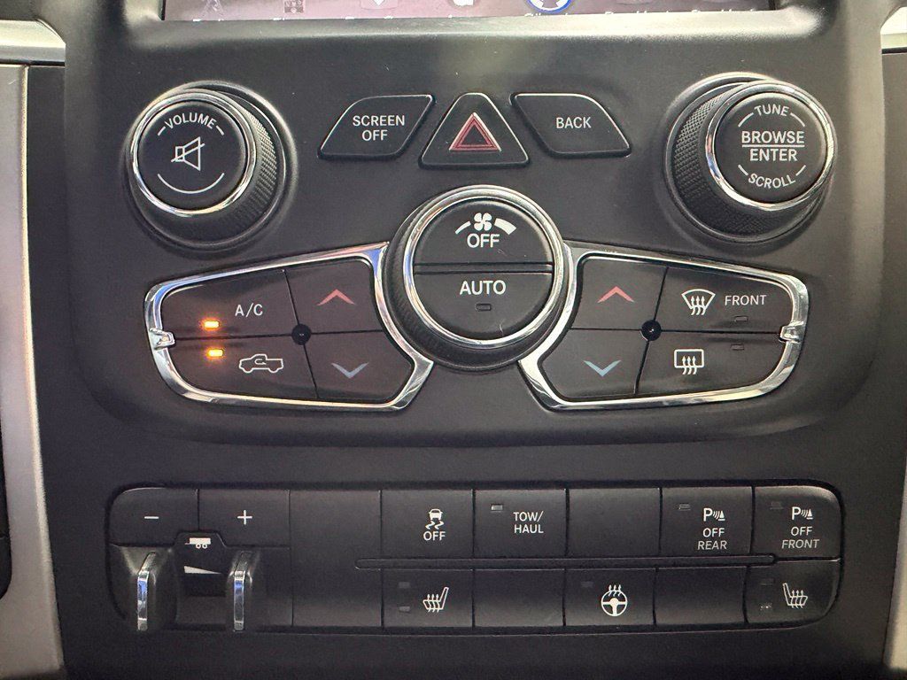 Used 2017 RAM 1500 Big Horn AWD/4WD image 27