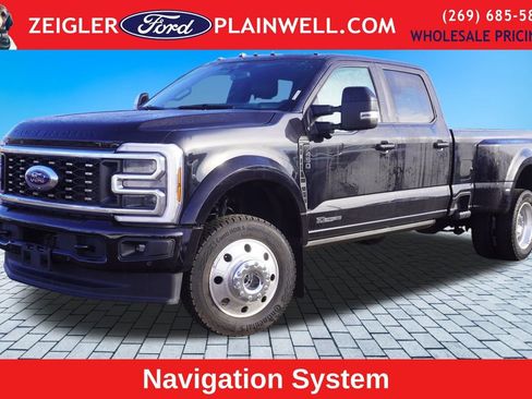 Used 2025 Ford F450 Platinum image 1