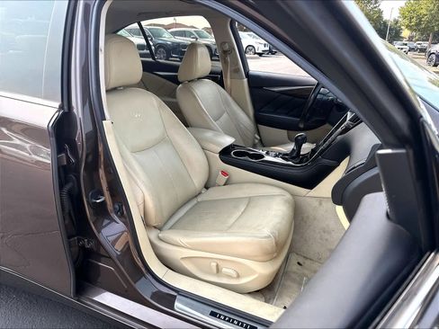 Used 2014 INFINITI Q50 Premium w/ Deluxe Touring Package AWD/4WD image 29