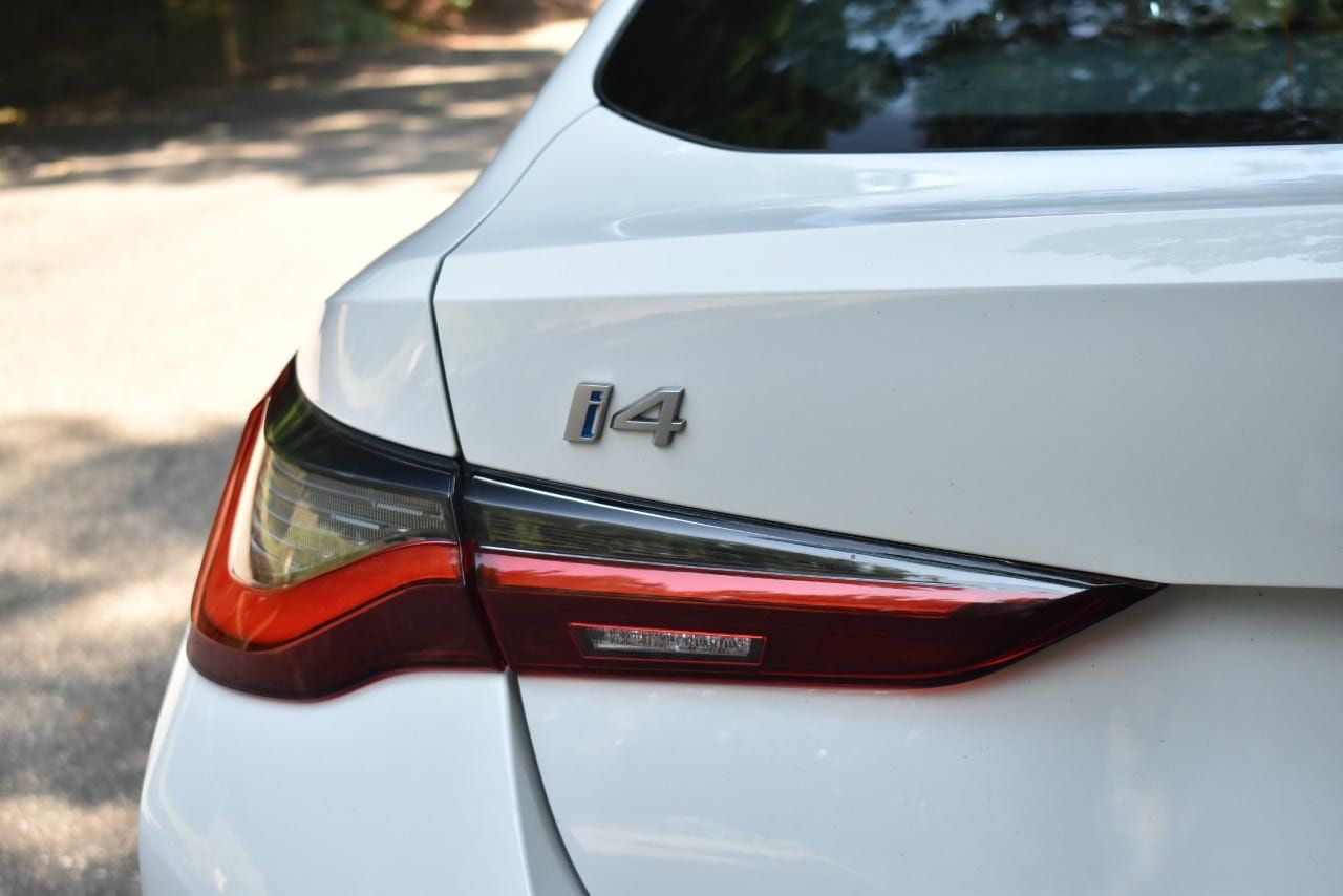 Used 2023 BMW i4 eDrive35 w/ Premium Package RWD image 32