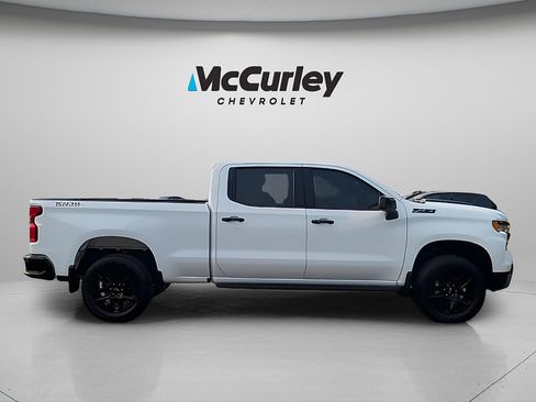 Used 2026 Chevrolet Silverado 1500 LT Trail Boss w/ Convenience Package II AWD/4WD image 8