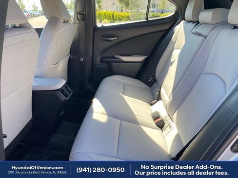 Used 2023 Lexus UX 250h FWD w/ Accessory Package (Z2) image 18