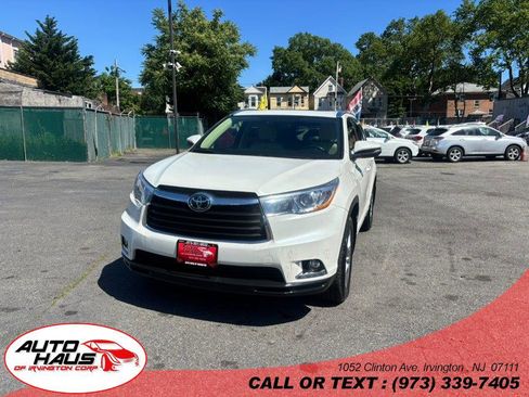 Used 2016 Toyota Highlander Limited w/ Driver Technology Package AWD/4WD image 1