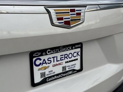 Certified 2021 Cadillac Escalade Premium Luxury w/ Driver Assist Tech Package AWD/4WD image 22