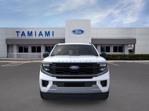 New 2025 Ford Expedition Max Platinum w/ Platinum Ultimate Package image 6