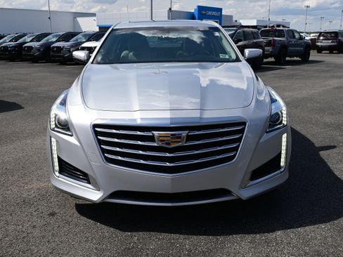 Used 2019 Cadillac CTS Luxury image 3