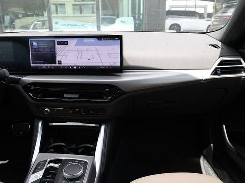 Used 2025 BMW M240i Coupe image 23