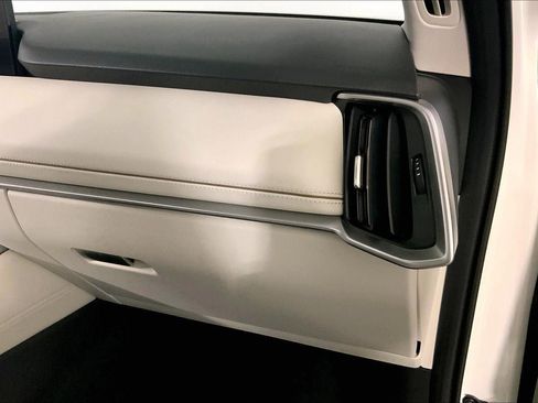 Used 2024 MAZDA CX-90 3.3 Turbo w/ Premium Plus Pkg image 16