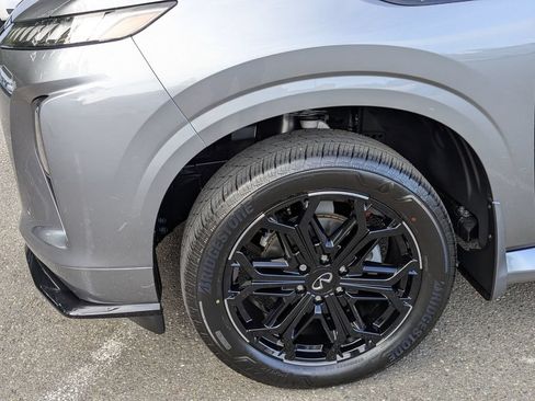 New 2027 INFINITI QX80 Sensory w/ Sport Exterior Package AWD/4WD image 10