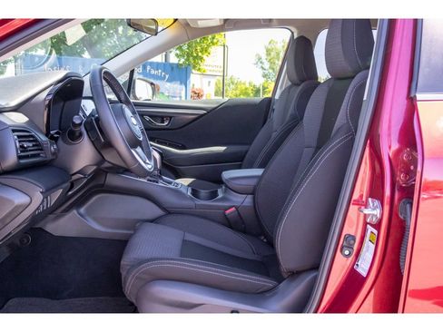 Used 2025 Subaru Outback Premium AWD/4WD image 15