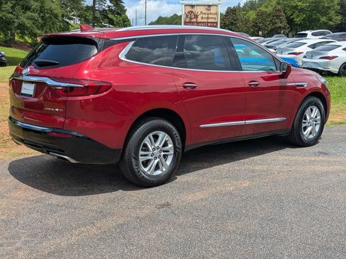 Used 2019 Buick Enclave Essence FWD image 6