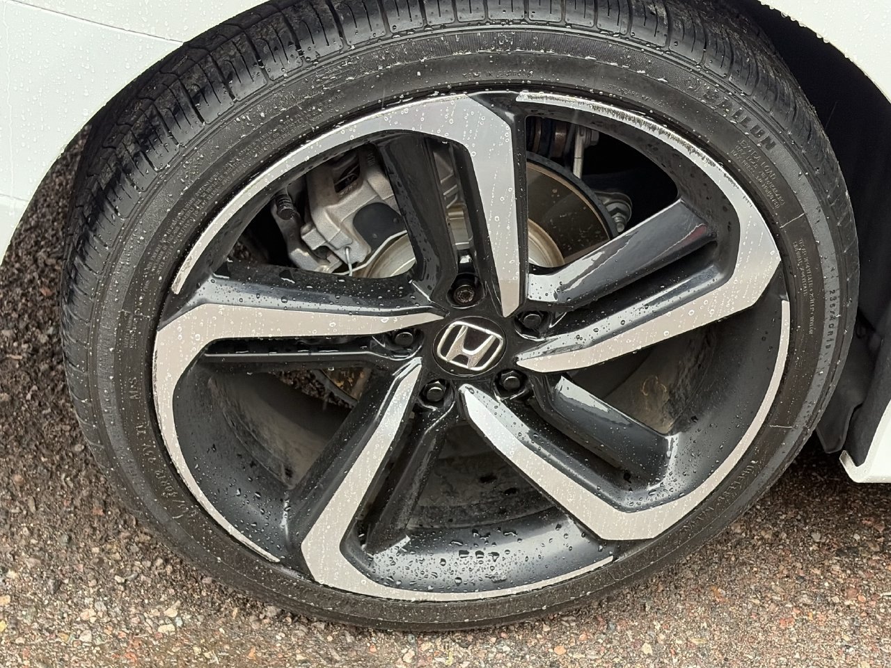 Used 2021 Honda Accord Sport image 11