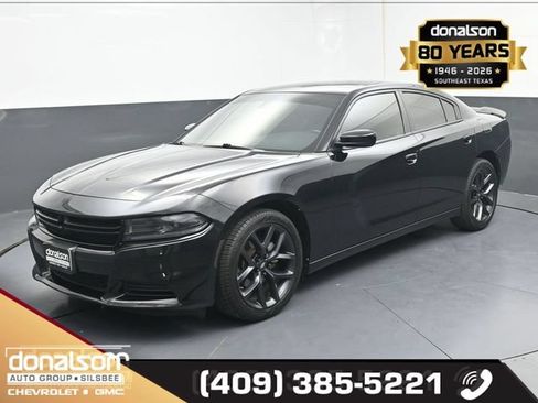 Used 2022 Dodge Charger SXT w/ Blacktop Package RWD image 5