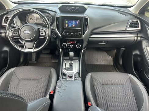 Used 2020 Subaru Forester Premium AWD/4WD image 17