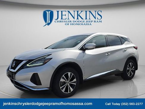 Used 2022 Nissan Murano S FWD image 9