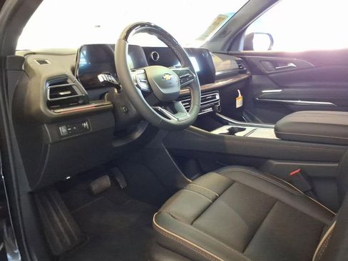 New 2026 Chevrolet Traverse High Country FWD image 18