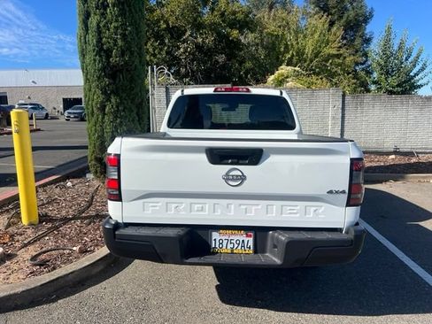 Used 2024 Nissan Frontier S AWD/4WD image 10