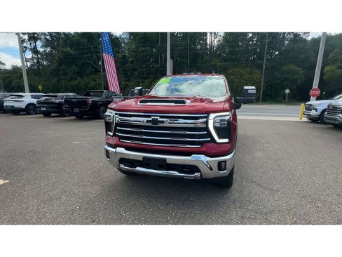 Used 2026 Chevrolet Silverado 2500 LTZ w/ LTZ Premium Package AWD/4WD image 7