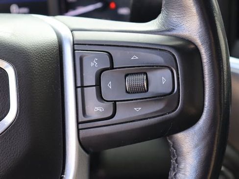 Used 2022 GMC Sierra 1500 SLT w/ SLT Premium Package AWD/4WD image 13