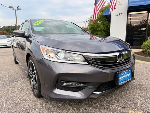 Used 2017 Honda Accord Sport Special Edition image 23