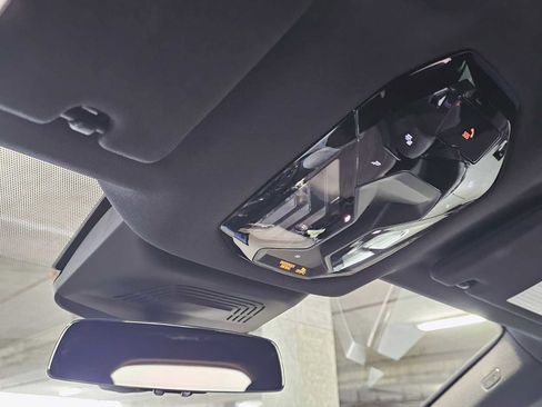 New 2026 BMW iX xDrive45 w/ M Sport Package image 21