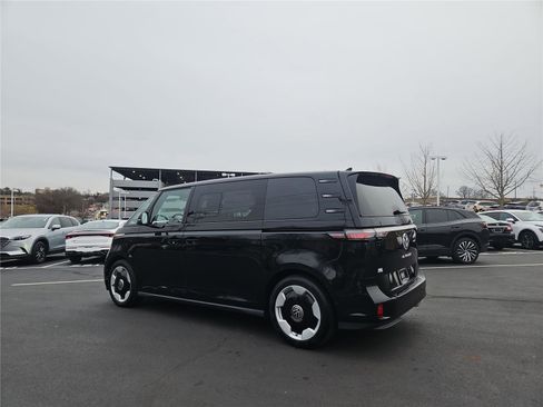 New 2025 Volkswagen ID. Buzz Pro S image 6