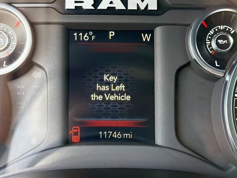 Used 2025 RAM 1500 Big Horn AWD/4WD image 13