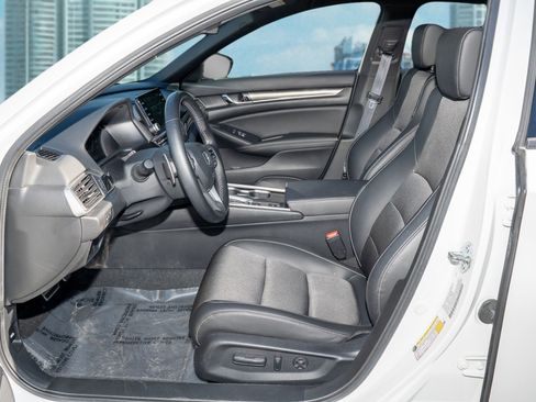 Certified 2022 Honda Accord Sport image 15