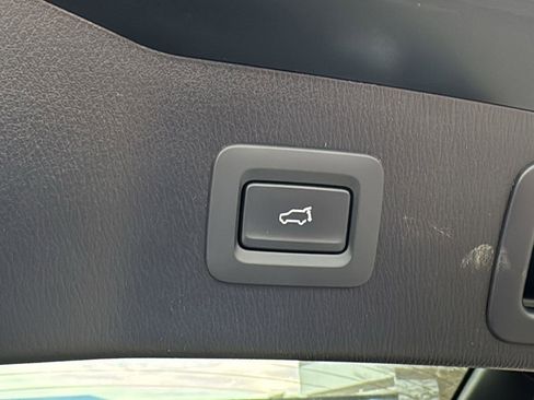 Used 2025 MAZDA CX-5 AWD 2.5 S w/ Preferred Package image 28