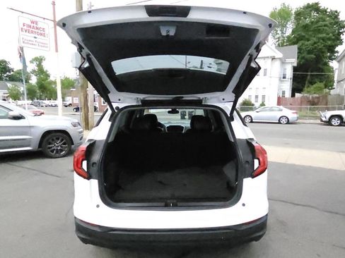 Used 2021 GMC Terrain SLT AWD/4WD image 27