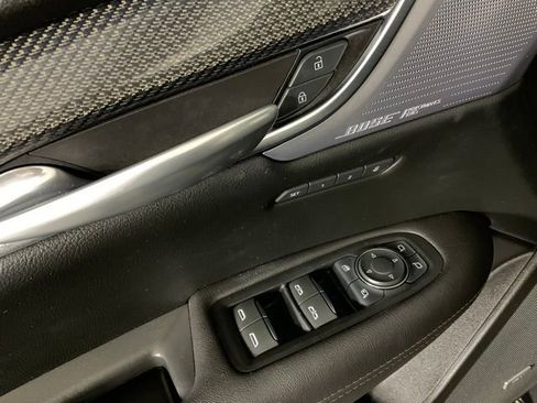 Used 2024 Cadillac XT5 Sportv w/ Technology Package image 24