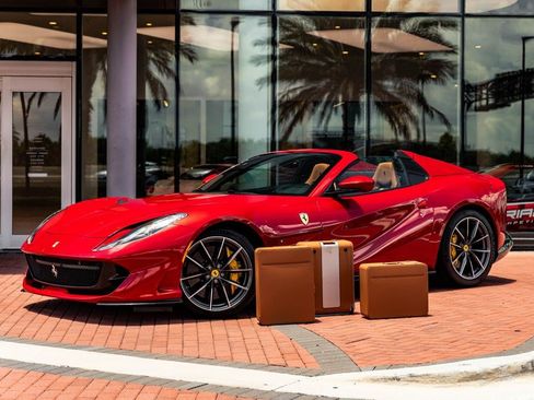 Used 2023 Ferrari 812 GTS RWD image 59