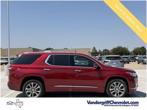 Used 2021 Chevrolet Traverse Premier w/ LPO, Floor Liner Package AWD/4WD image 3