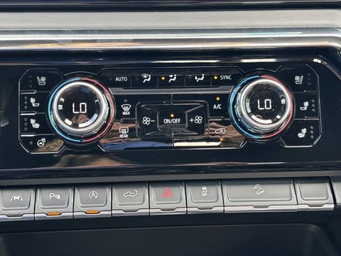 Used 2025 GMC Sierra 1500 Denali Ultimate image 53