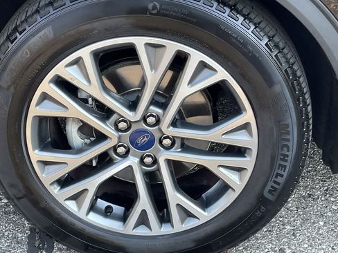 Used 2021 Ford Escape SEL FWD image 36