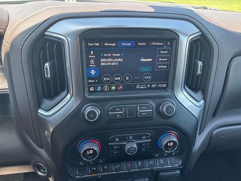 Used 2021 Chevrolet Silverado 1500 LTZ AWD/4WD image 19