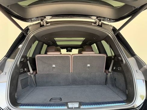 Certified 2021 Mercedes-Benz GLS 450 4MATIC image 8