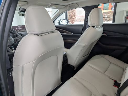 Used 2025 MAZDA CX-30 2.5 Turbo w/ Premium Package image 11