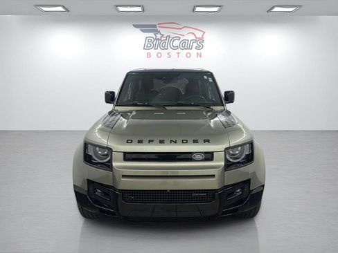 Used 2022 Land Rover Defender 90 X-Dynamic SE AWD/4WD image 2