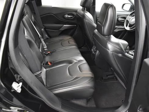 Used 2020 Jeep Cherokee Limited AWD/4WD image 17